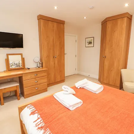 Deer Wood At Applethwaite Hall Apartment Windermere